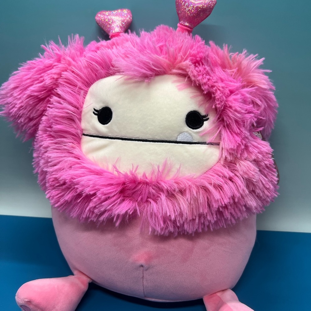 Squishmallows Valentines Bigfoot Caparinne with the heart Antennas